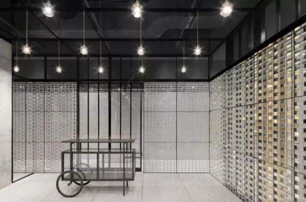 展會搭建布置中一般使用什么玻璃？其特性又有那些？