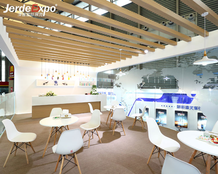 展會搭建公司要如何協(xié)助參展商搭配展臺 才能收獲參展者的芳心？